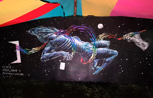 Item #1674153028995157440707597551279269001268020339774202431826717074351756148737 Media