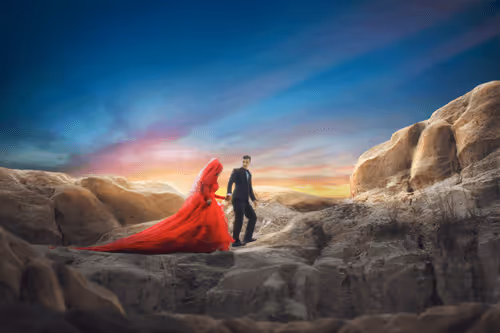 Item #25271392063526596791498691408923307432444988795868246057473379343988741373953 Media