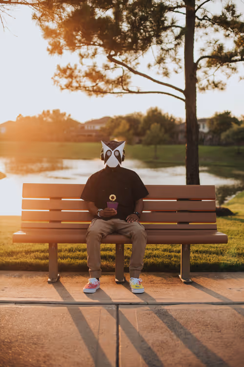 Item #24254534113002831667604478980442589605007155413265616638335107404729572917249 Media