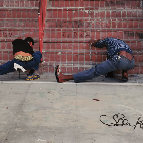 Item #108114224003492438817316405579015053313657463200327863647509058528311508992001 Media