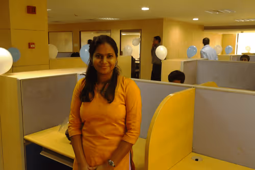 Item #70380890896986350035953124659598355529364139869800606797745305900036558684161 Media