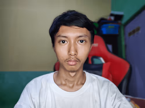 Item #87692806388564331063099796863830173935852038010531001038640445711060628930561 Media