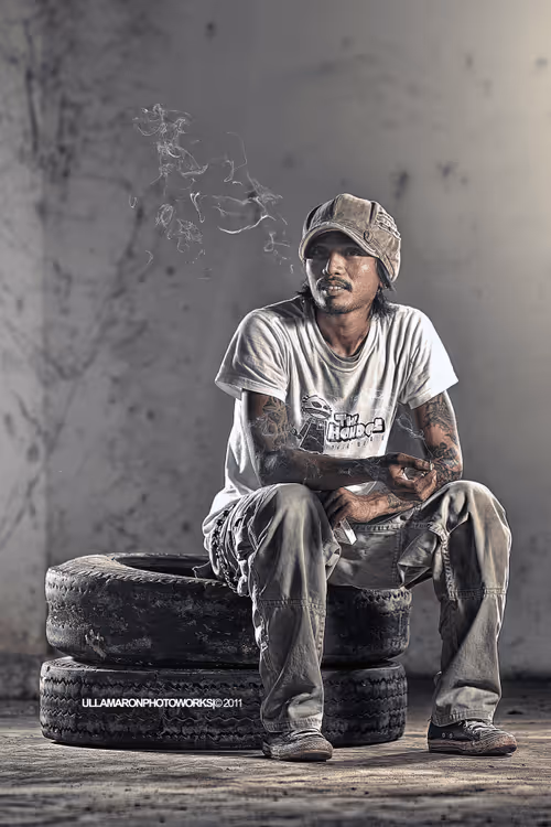 Item #1686732171480064398606657756761529000070319604084252491518214261339982921729 Media