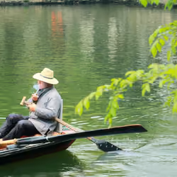 awning boat 029