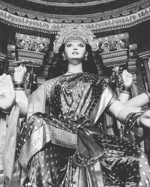 Item #102513684184901395139258717080358649003039765337366507407263866085276129427457 Media