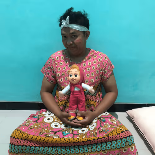 Item #92948981865320422805599959830976556920479252147255563009901976899795273383937 Media