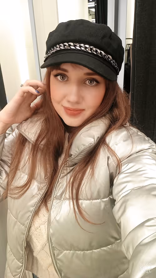 Item #111687379176541889816919328353036275918710560160410908362493498359345687035905 Media