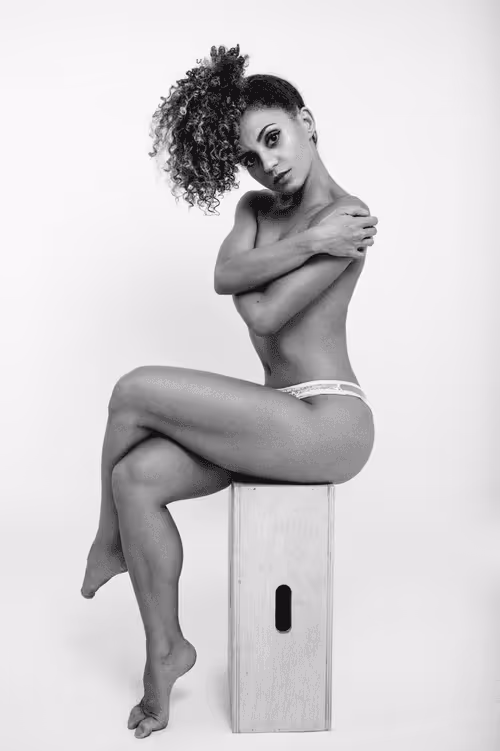 Item #83474408150443161227419273742814860452888408872523415106862383579080559689729 Media