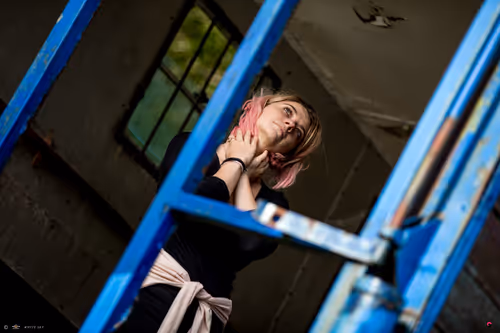 Item #22150387378501631788475428738693570001841857457091933194819051599961654296577 Media