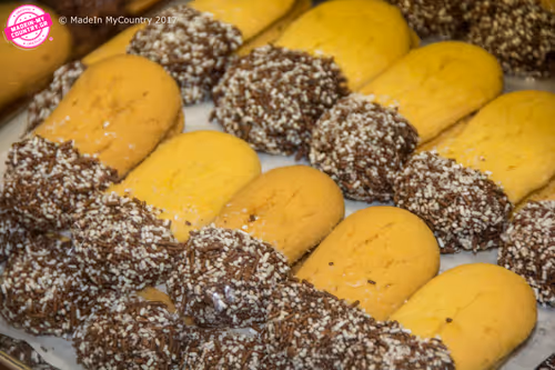 Item #21218919643484846679386017214105436286474954155539936946797714356781872840724 Media