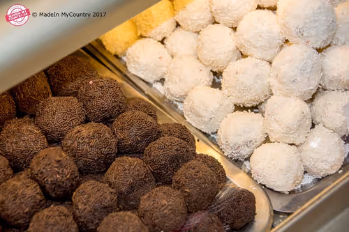 Item #21218919643484846679386017214105436286474954155539936946797714320497989124116 Media