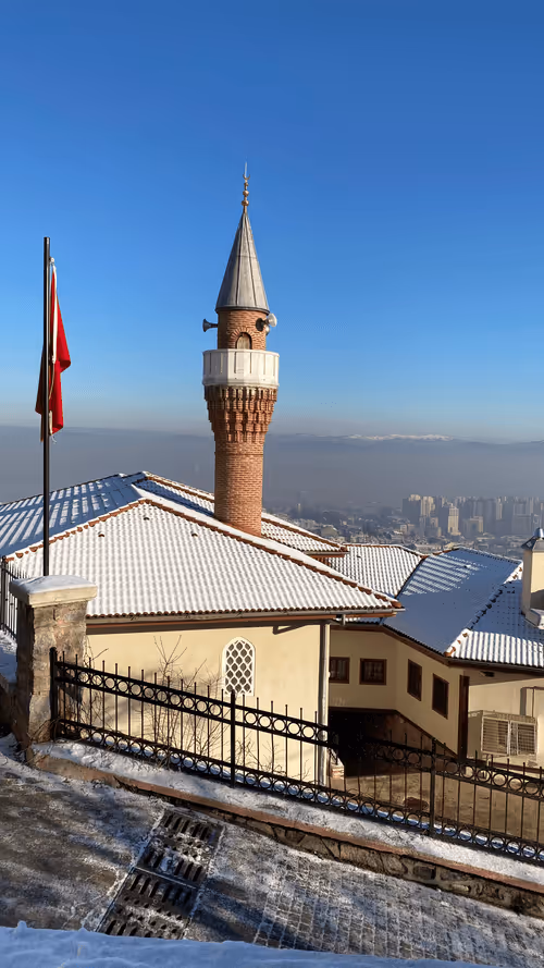 Item #57164340370605487482771130434956821177092171765090651853542028294504002355201 Media