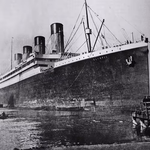 Untitled Collection #180904528