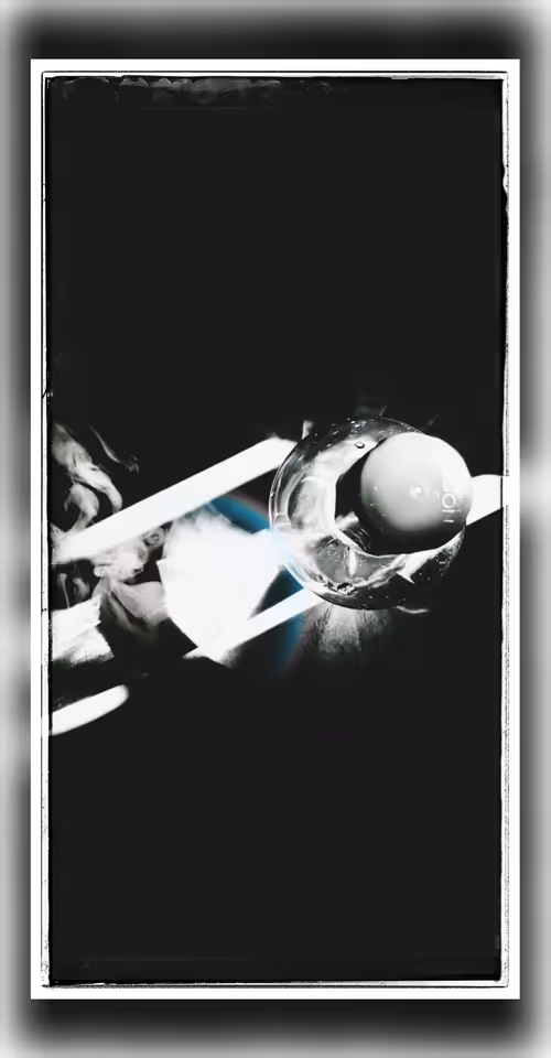 Item #85658222830684855041503736564476867593569573364110285916601423100864098205796 Media