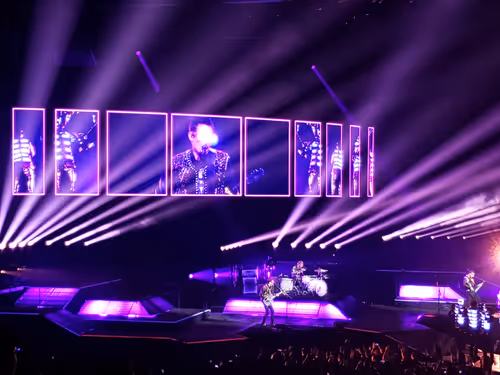 Item #9465225036097986852809308414241989554970344814191743666457664722390956900353 Media