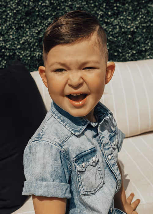 Item #76265303234218797531395326780060407197600721664743999430449730547097159073793 Media