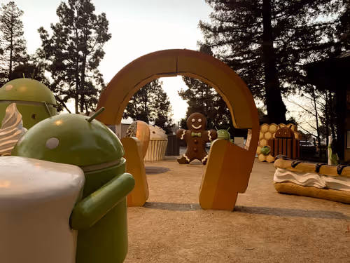 Item #46703987815147536394849523794767795687461500098932962142896410203858967461898 Media