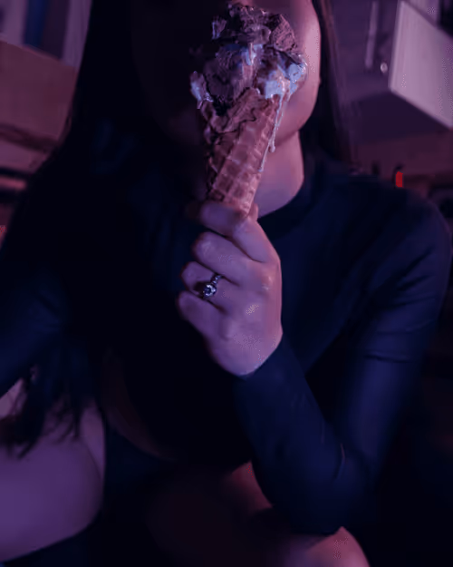 Item #109720428617165519679978807728490706852165057737244210530146316339374536523777 Media