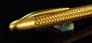 Item #60240780000774987021934310418746614545437064718156119148416063189794691219457 Media