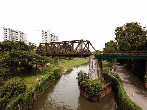 Item #42367402454926581942619760928835310535724341624545693814929607874791384023041 Media