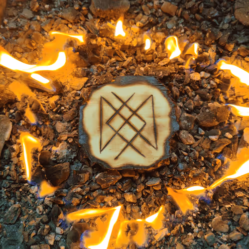 Item #85472263526065801944879449801491540893087919544551549706216223935794595758081 Media