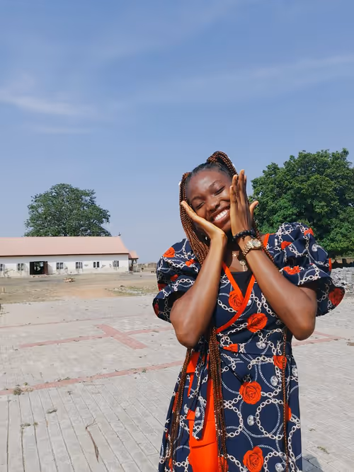 Item #114231536110856032167268448123404005341432531048987932539593243596951096655873 Media