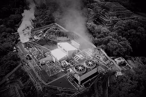 Item #44626912680439658385386876574820434101330527944943899014869635397863917699648 Media