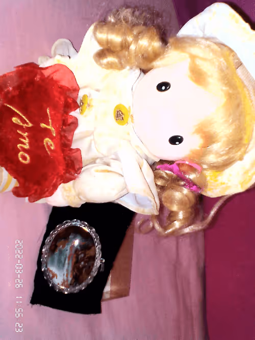 Item #85454646338485558443310351473087865046611338664231792713887202124685119586314 Media