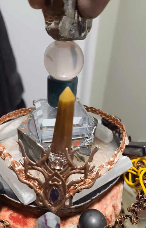 Item #42308540046866541539971940445397108885631946936136039124320588280133580751181 Media