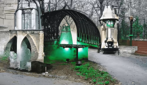 Item #70766793388927112416592927120397770212412797709765029929861057623374453276673 Media