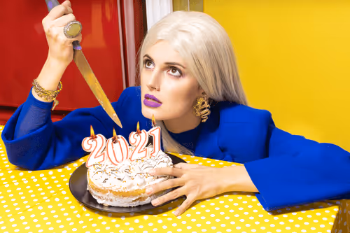 Item #69000201197487925391919563529381127399821599199936366279529444497793214316545 Media