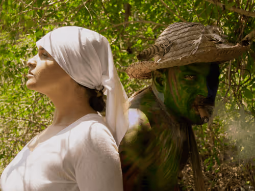 Item #47677938298297795504659062027794795077430824306360133298295084585401884606465 Media