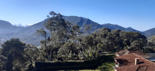 Item #67861325628159038088837015362560140858194589244017244618959753775026752454657 Media