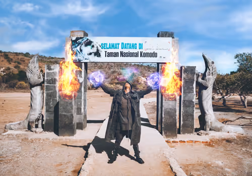 Item #83602917889072311038196738115952345562176890266904803816015406370863938797569 Media