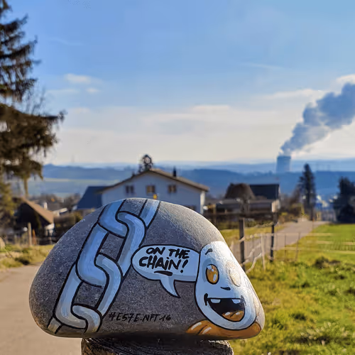 Item #76780836000871444111786607703412504968769074453506874541421732873173811068929 Media