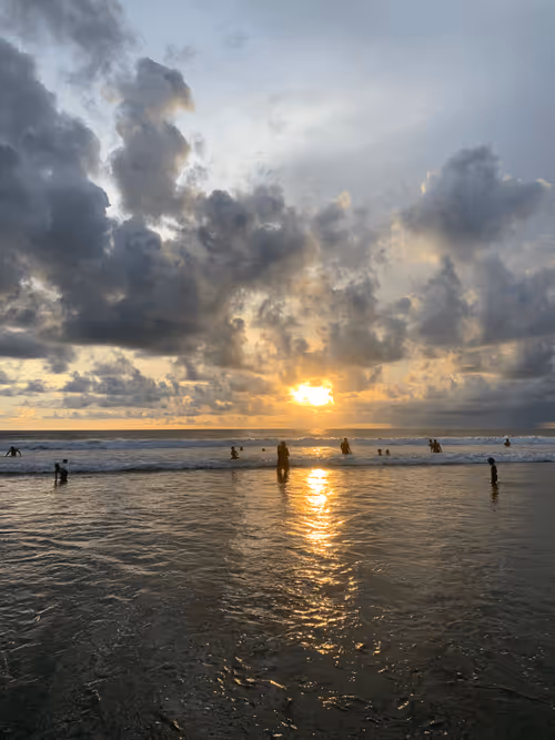 Item #80544021784026682733405216277995046539024496626097833728540683720158296932353 Media