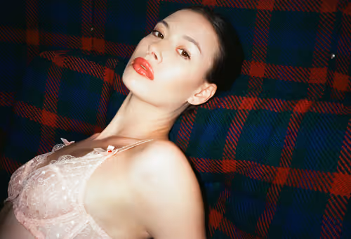 Item #101458004406135600874609164373135723553804373497245323439856933346571964121089 Media