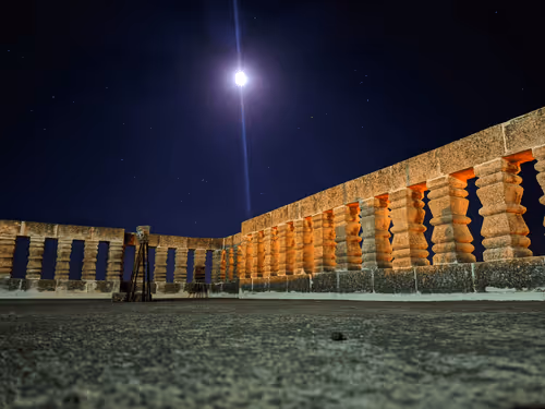 Item #31342426711023829564794715660700811232221764631833719654856990996597739356161 Media