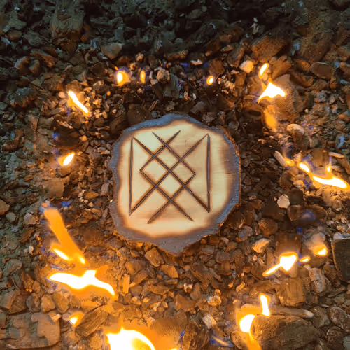 Item #85472263526065801944879449801491540893087919544551549706216223940192642269185 Media