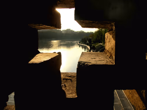 Item #24261417062516319054272586891288046618897856621205575028987139243757264699463 Media