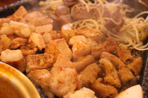 Item #76436442403238931654769079215325506734034420621269194264977366268727389061121 Media