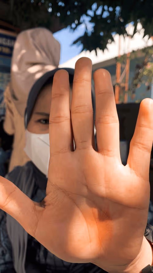 Item #96196539023591084910612092193533286076019618757175332640844223259361891319809 Media