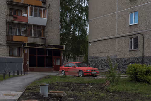 Item #90313058203681272736211074490851446363123296377640805025180795125182570168321 Media