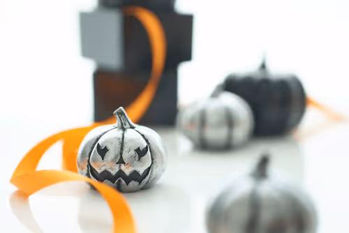 Item #18780065770358603707099886838450499683901015170588527439771808611183374630913 Media