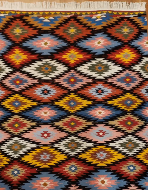 Item #44058325310631288922336151703793555057801410454682834900542493311932930457601 Media