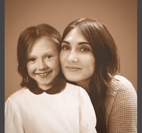 Item #16772908897123540299742037453982694632038886830556259731043723911476075823114 Media