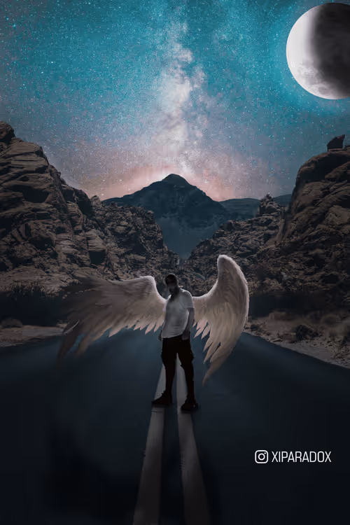 Item #1423327117316657599019767001965683221509555792235682009334625464864129155073 Media