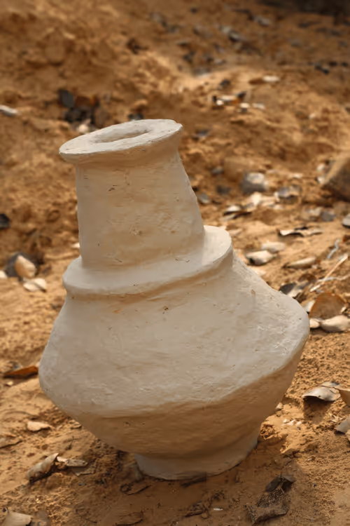 Item #107237446356568856145861535621578172093000222721820222997907580855289517178881 Media