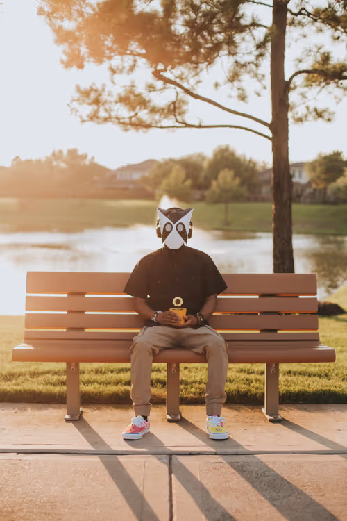 Item #24254534113002831667604478980442589605007155413265616638335107368445689200641 Media