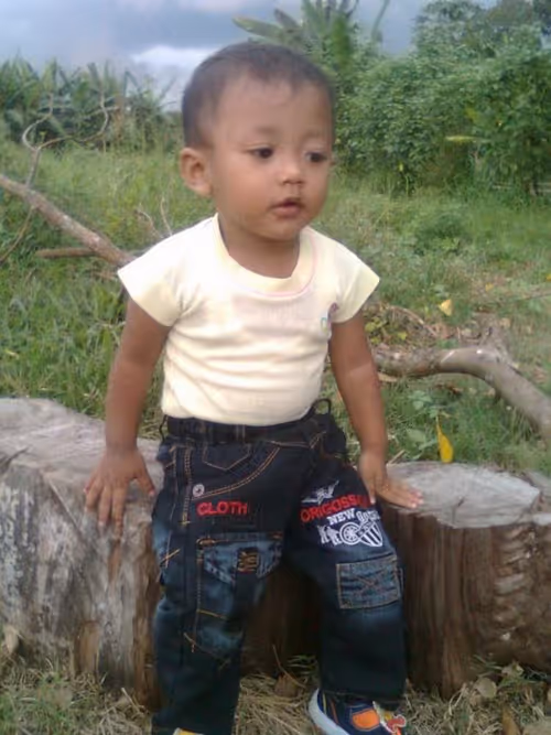 Item #94187362096385522384510381258680220469362668956655567183697808411830905733121 Media